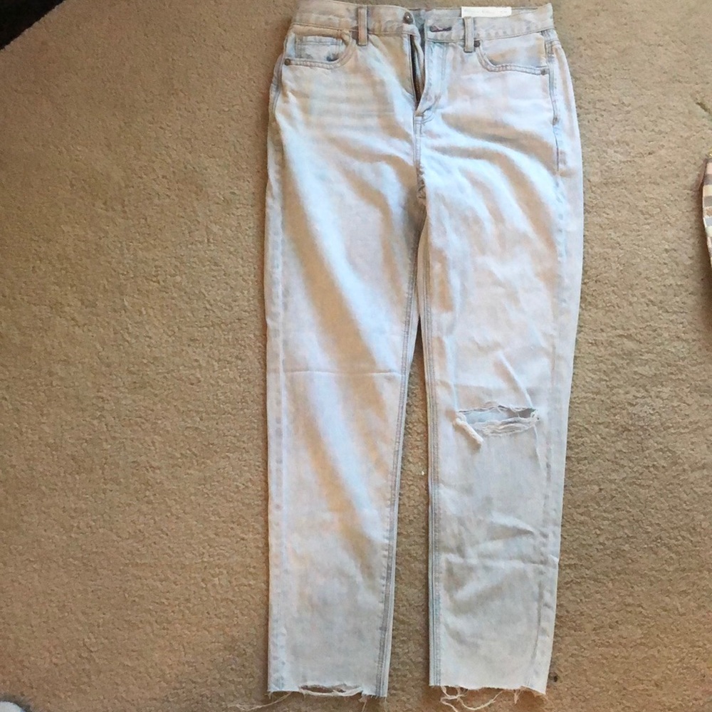 NWT american eagle mom jeans